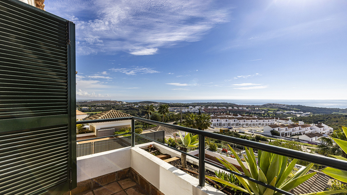 3 Bed Apartment for sale in Doña Julia Costa Del Sol, Málaga, Spain