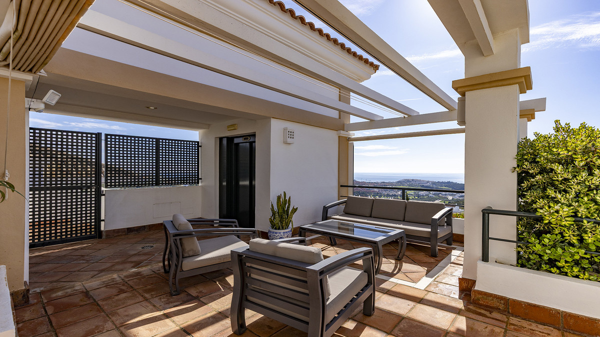 3 Bed Apartment for sale in Doña Julia Costa Del Sol, Málaga, Spain