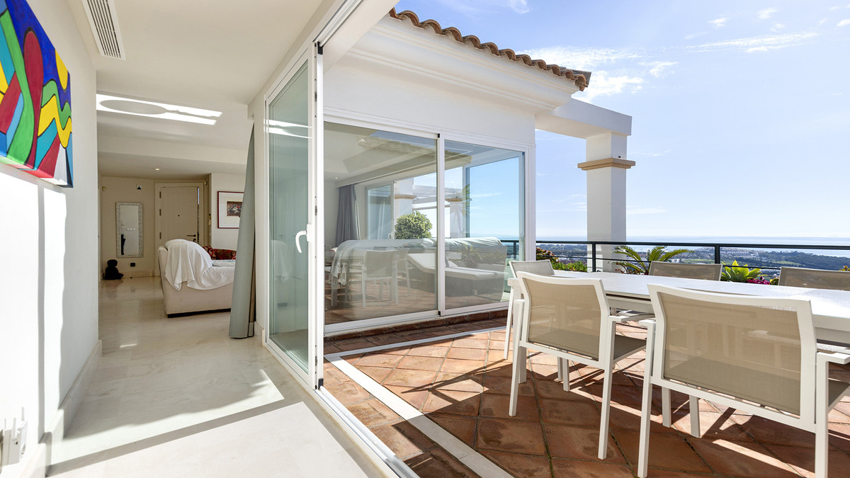 3 Bed Apartment for sale in Doña Julia Costa Del Sol, Málaga, Spain