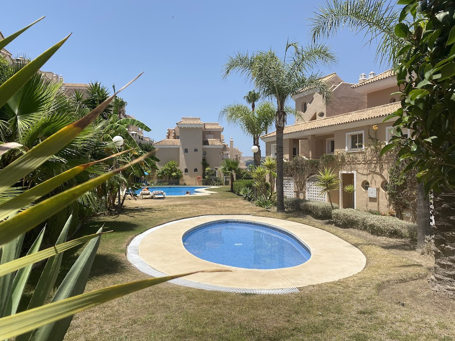 Se vende Adosada de 4 dormitorios en Costa Del Sol, Málaga, España