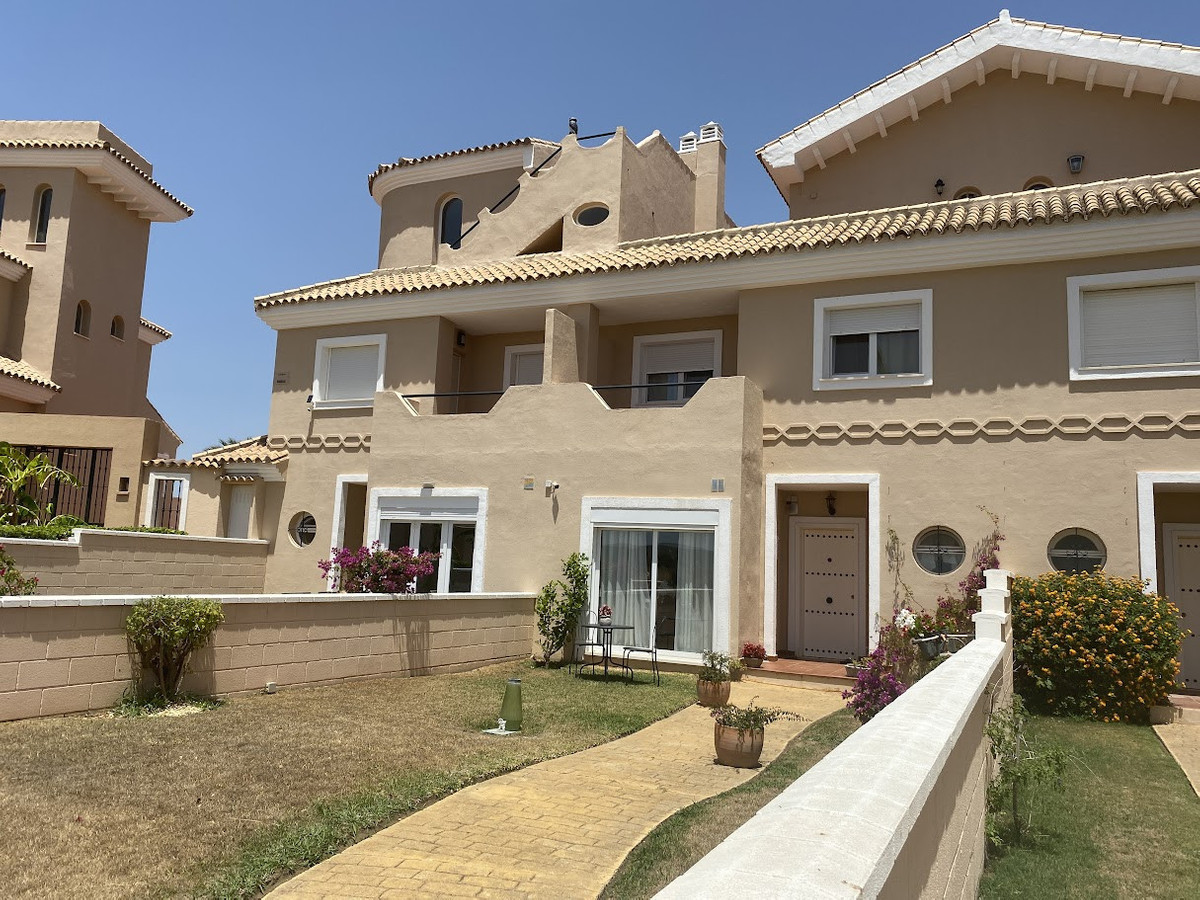 Se vende Adosada de 4 dormitorios en Costa Del Sol, Málaga, España