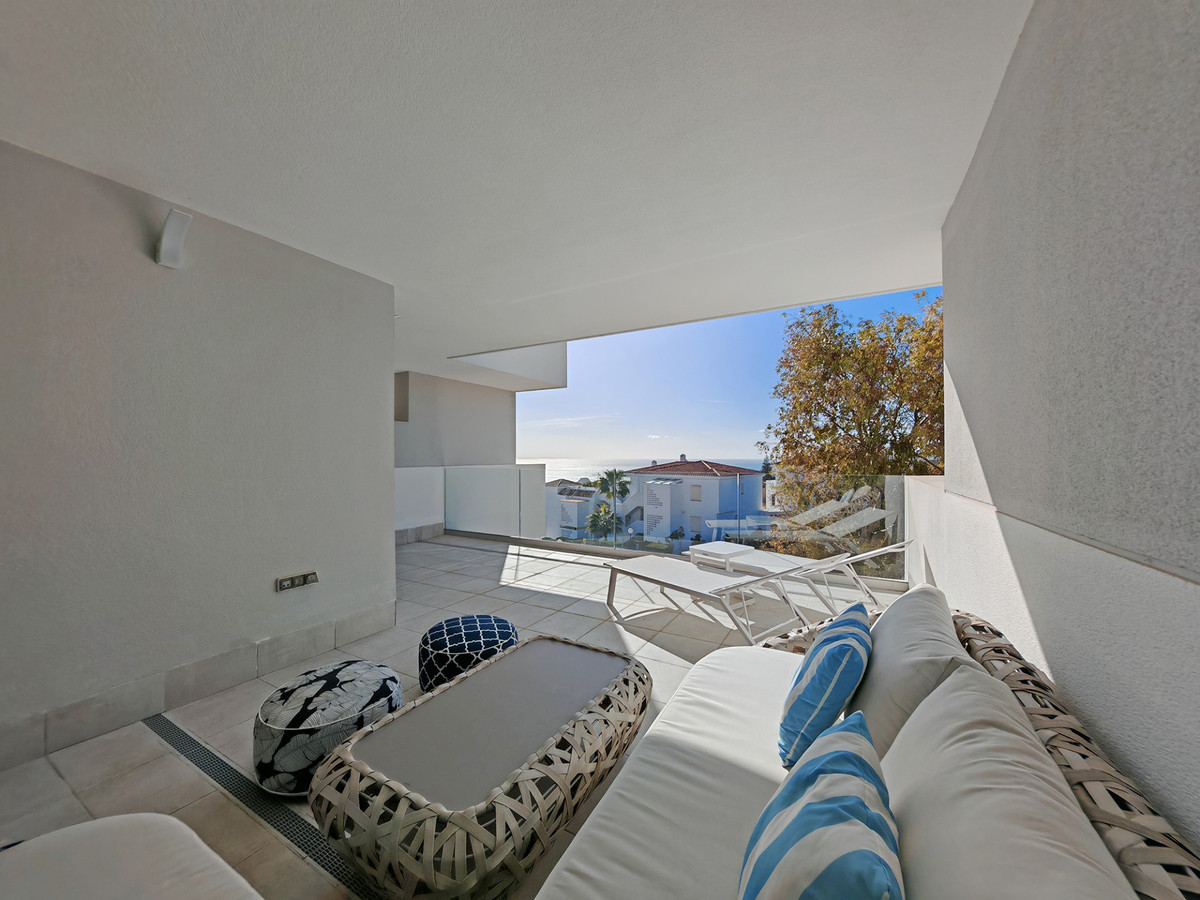 Se vende Apartamento Planta Media de 2 dormitorios en Costa Del Sol, Málaga, España