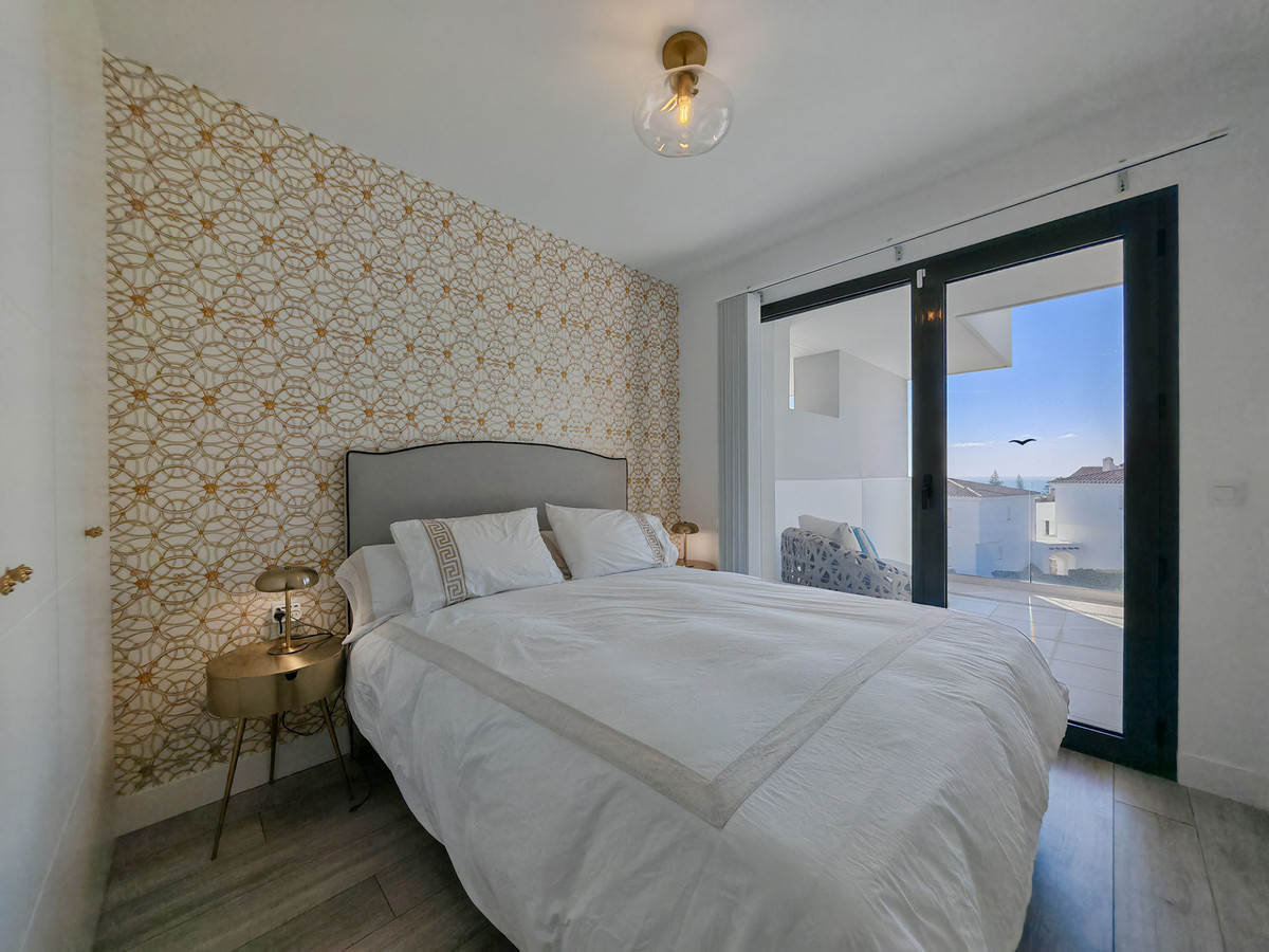 Se vende Apartamento Planta Media de 2 dormitorios en Costa Del Sol, Málaga, España