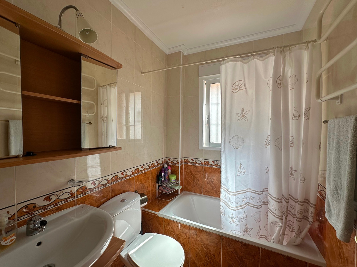 3 Bed Townhouse for sale in Urbanización El Raso Costa Blanca, Alicante, Spain