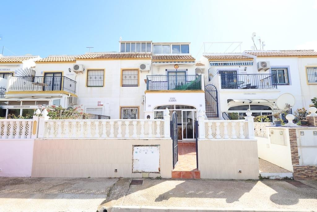 2 Bed Townhouse for sale in Torrevieja Costa Blanca, Alicante, Spain