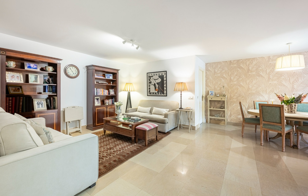 Se vende Apartamento Planta Baja de 2 dormitorios en Costa Del Sol, Málaga, España