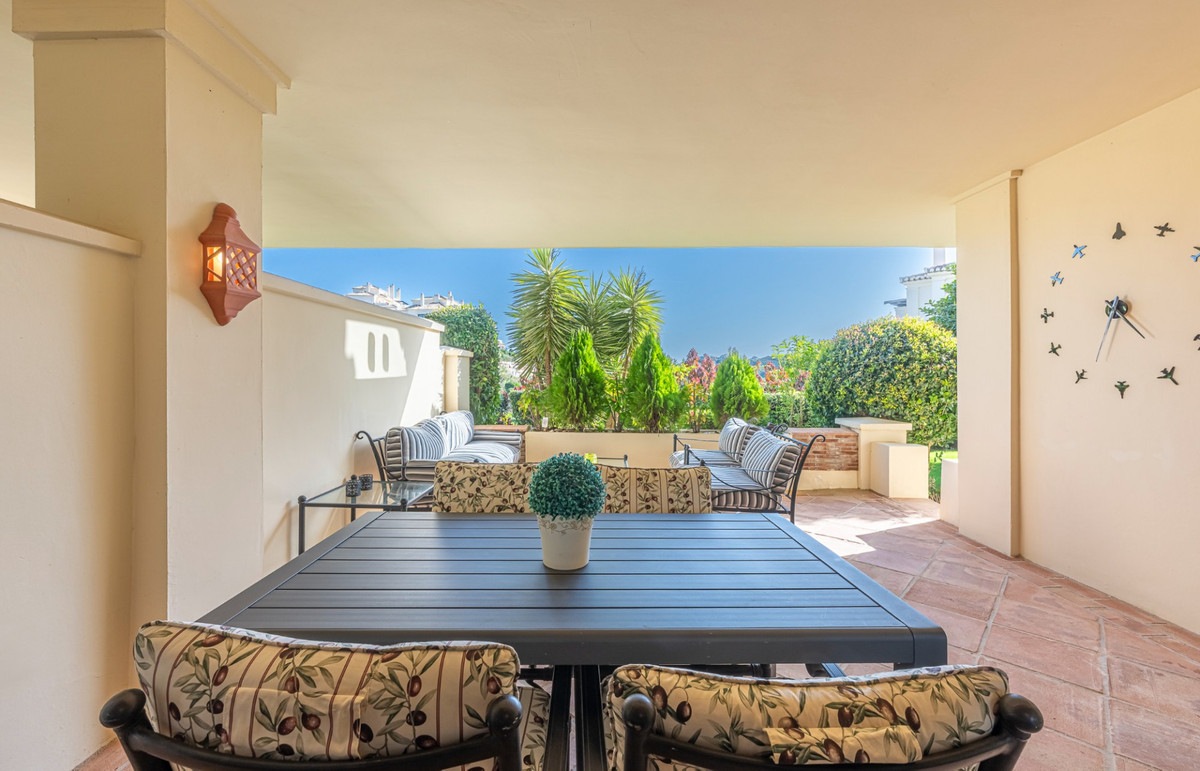 Se vende Apartamento Planta Baja de 2 dormitorios en Costa Del Sol, Málaga, España