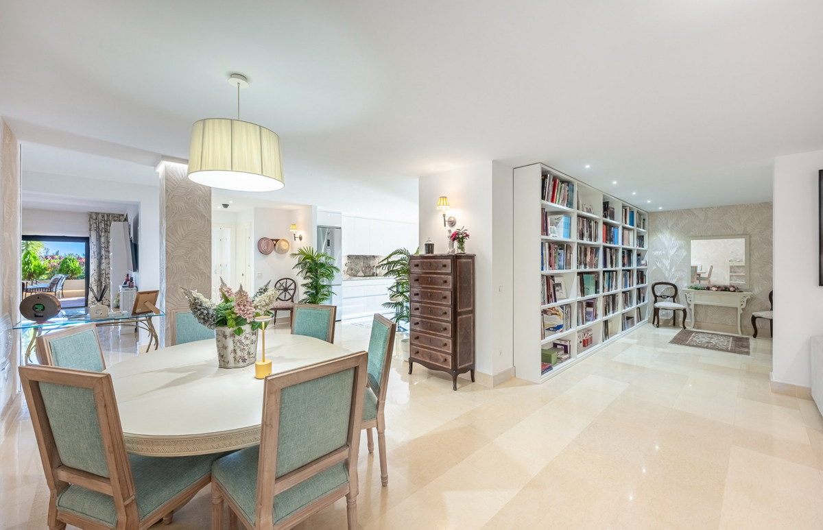 Se vende Apartamento Planta Baja de 2 dormitorios en Costa Del Sol, Málaga, España