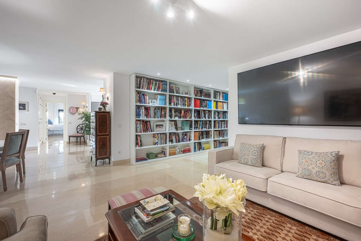 Se vende Apartamento Planta Baja de 2 dormitorios en Costa Del Sol, Málaga, España