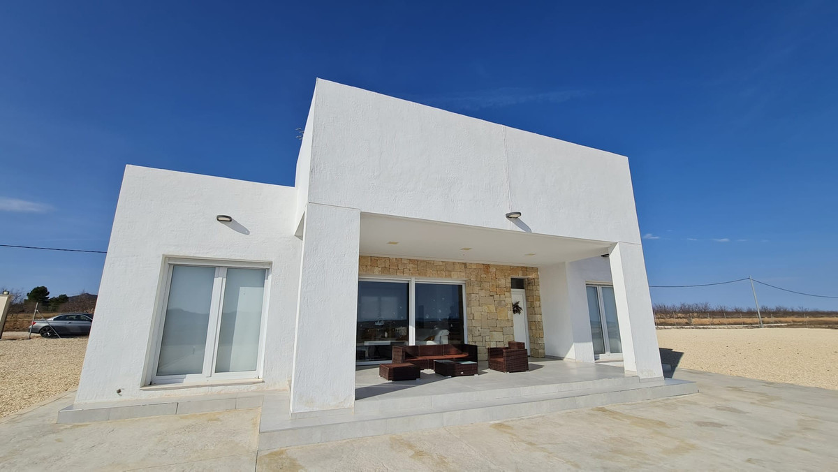 Se vende Villa - Chalet de 3 dormitorios en Costa Blanca, Alicante, España