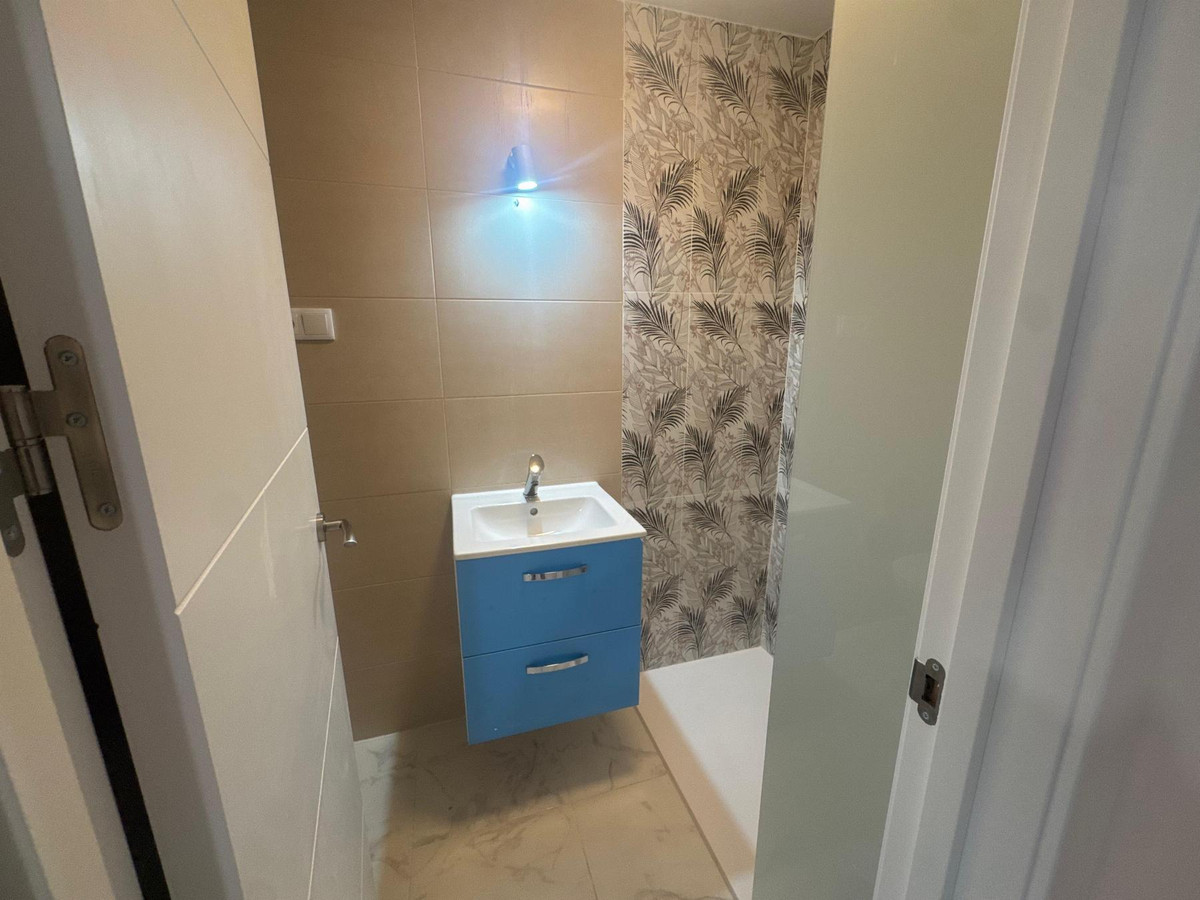 3 Bed Apartment for sale in Torrevieja Costa Blanca, Alicante, Spain