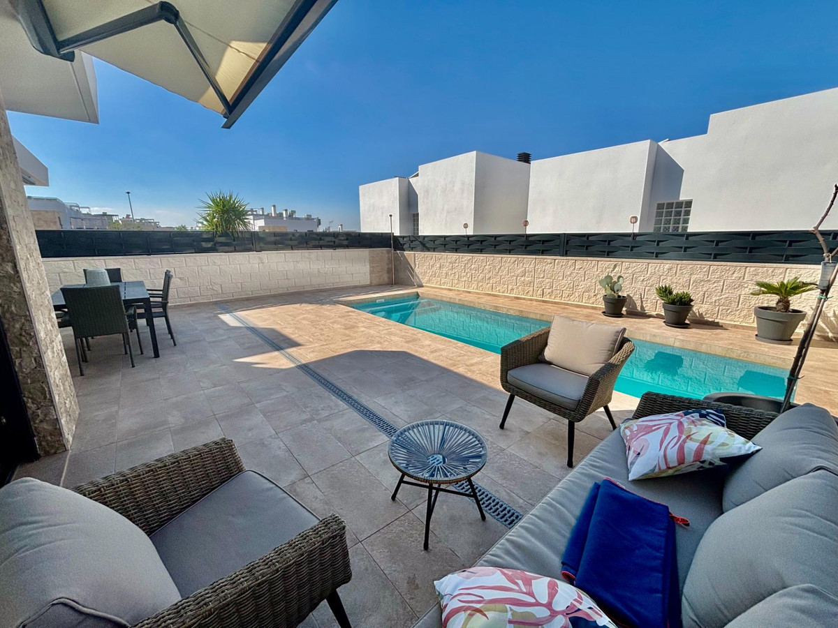 3 Bed Townhouse for sale in Benijofar Costa Blanca, Alicante, Spain