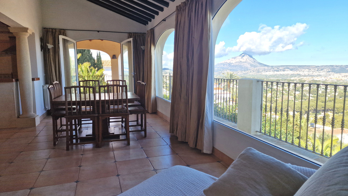 3 Bed Townhouse for sale in Javea Costa Blanca, Alicante, Spain