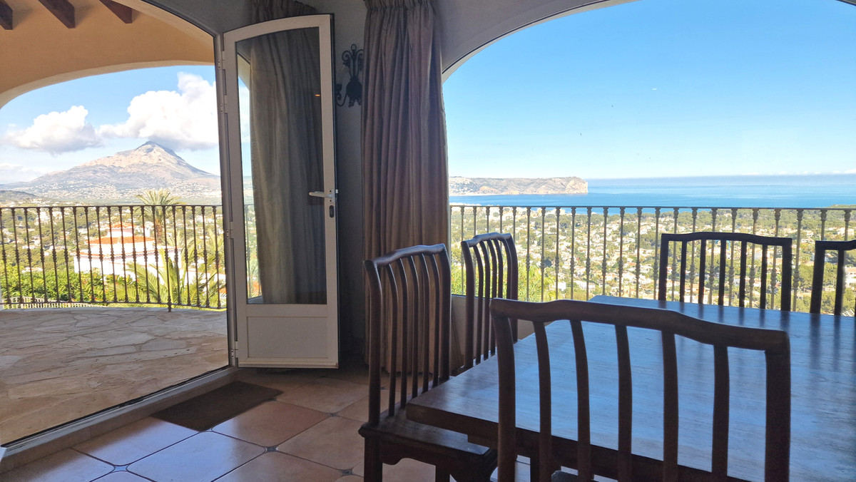 3 Bed Townhouse for sale in Javea Costa Blanca, Alicante, Spain