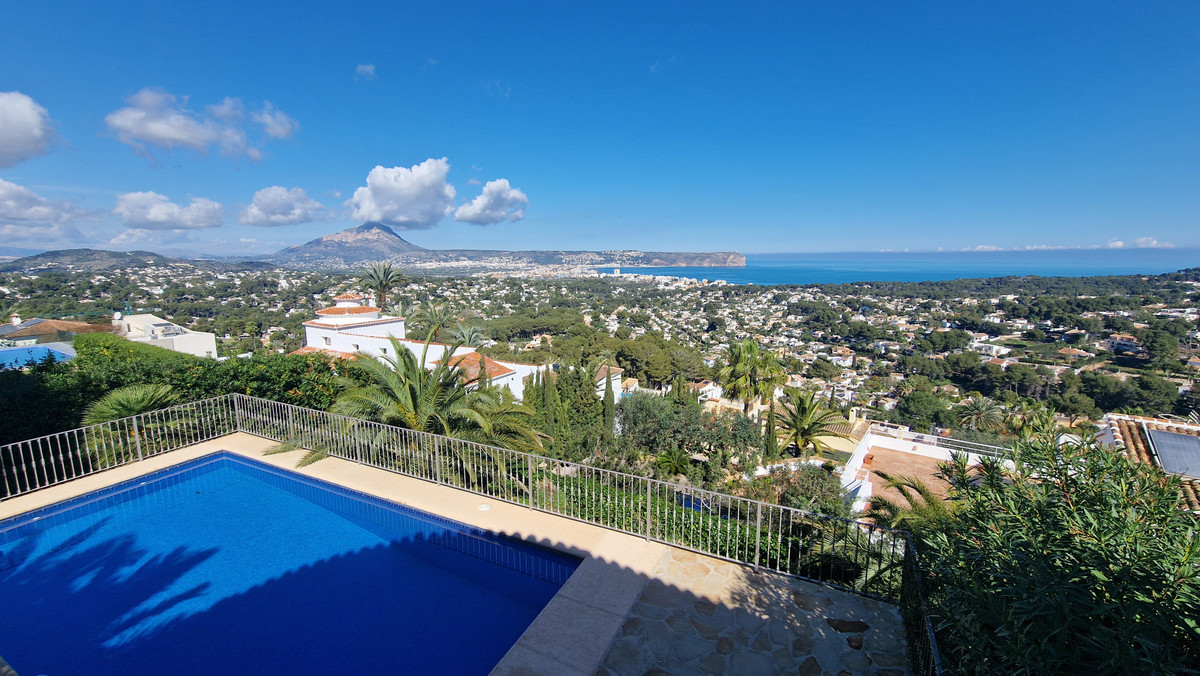 3 Bed Townhouse for sale in Javea Costa Blanca, Alicante, Spain