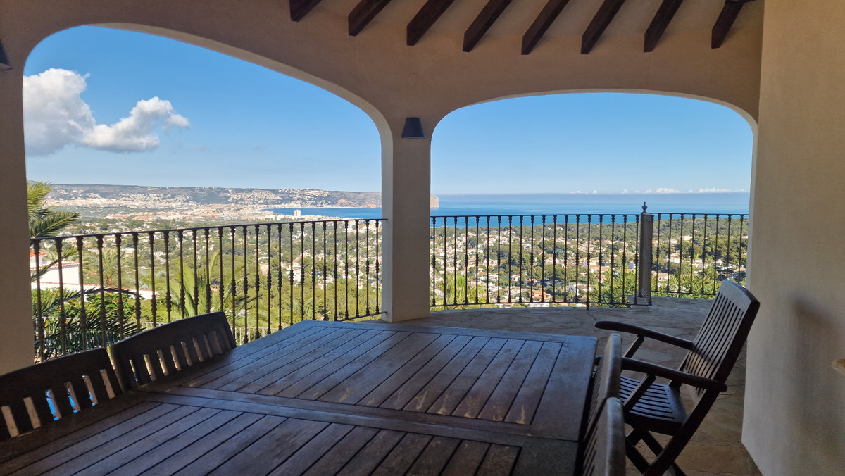 3 Bed Townhouse for sale in Javea Costa Blanca, Alicante, Spain