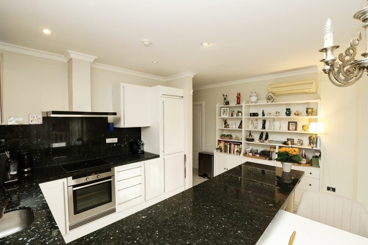 Se vende Apartamento Planta Baja de 2 dormitorios en Costa Blanca, Alicante, España
