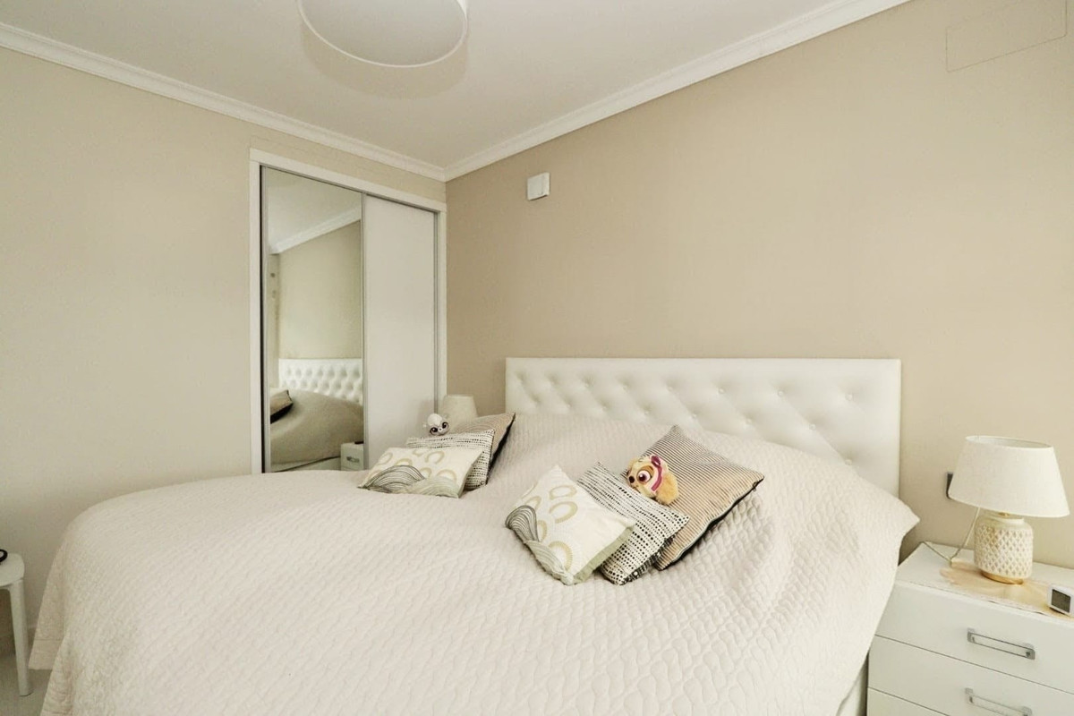 Se vende Apartamento Planta Baja de 2 dormitorios en Costa Blanca, Alicante, España