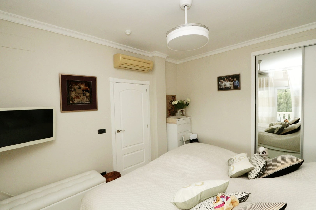 Se vende Apartamento Planta Baja de 2 dormitorios en Costa Blanca, Alicante, España