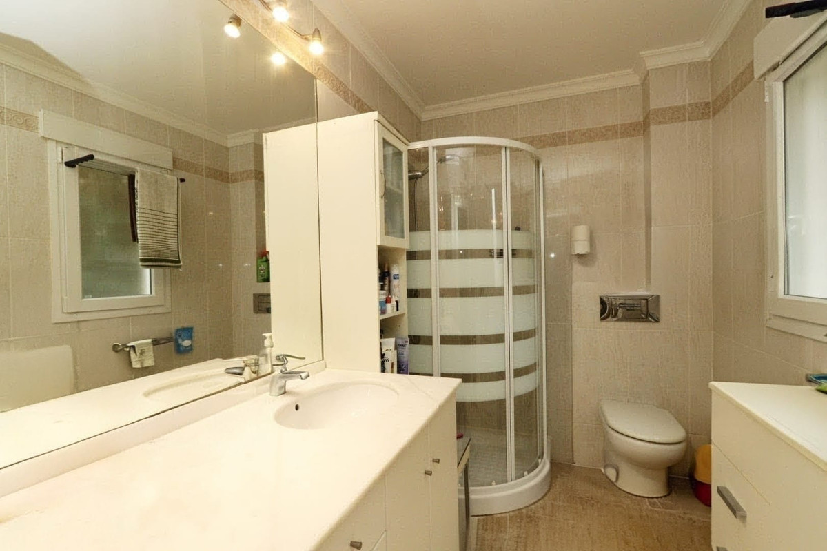 Se vende Apartamento Planta Baja de 2 dormitorios en Costa Blanca, Alicante, España