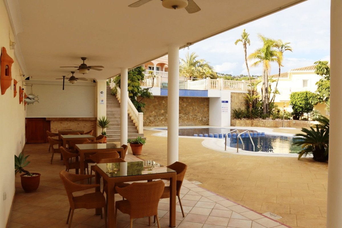 Se vende Apartamento Planta Baja de 2 dormitorios en Costa Blanca, Alicante, España