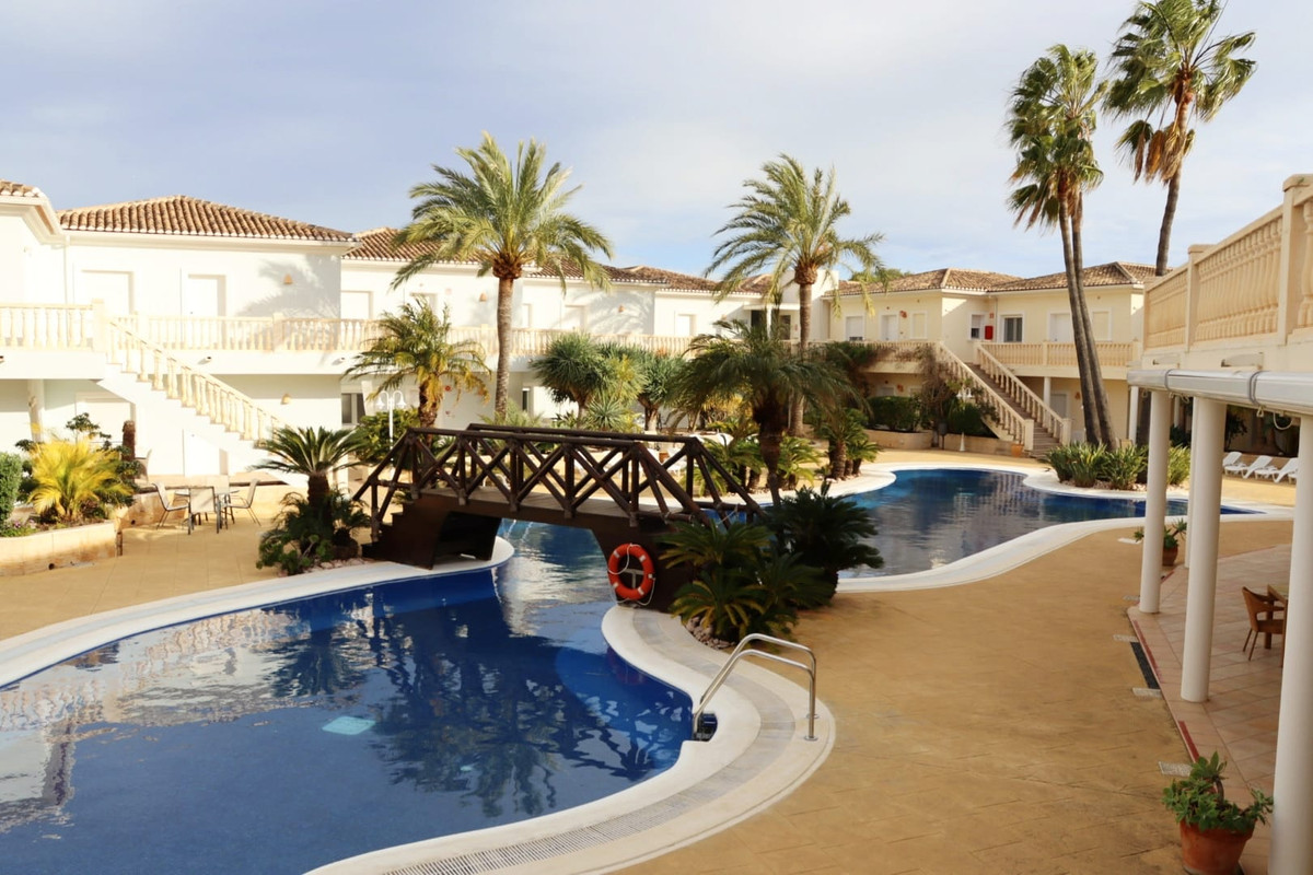 Se vende Apartamento Planta Baja de 2 dormitorios en Costa Blanca, Alicante, España