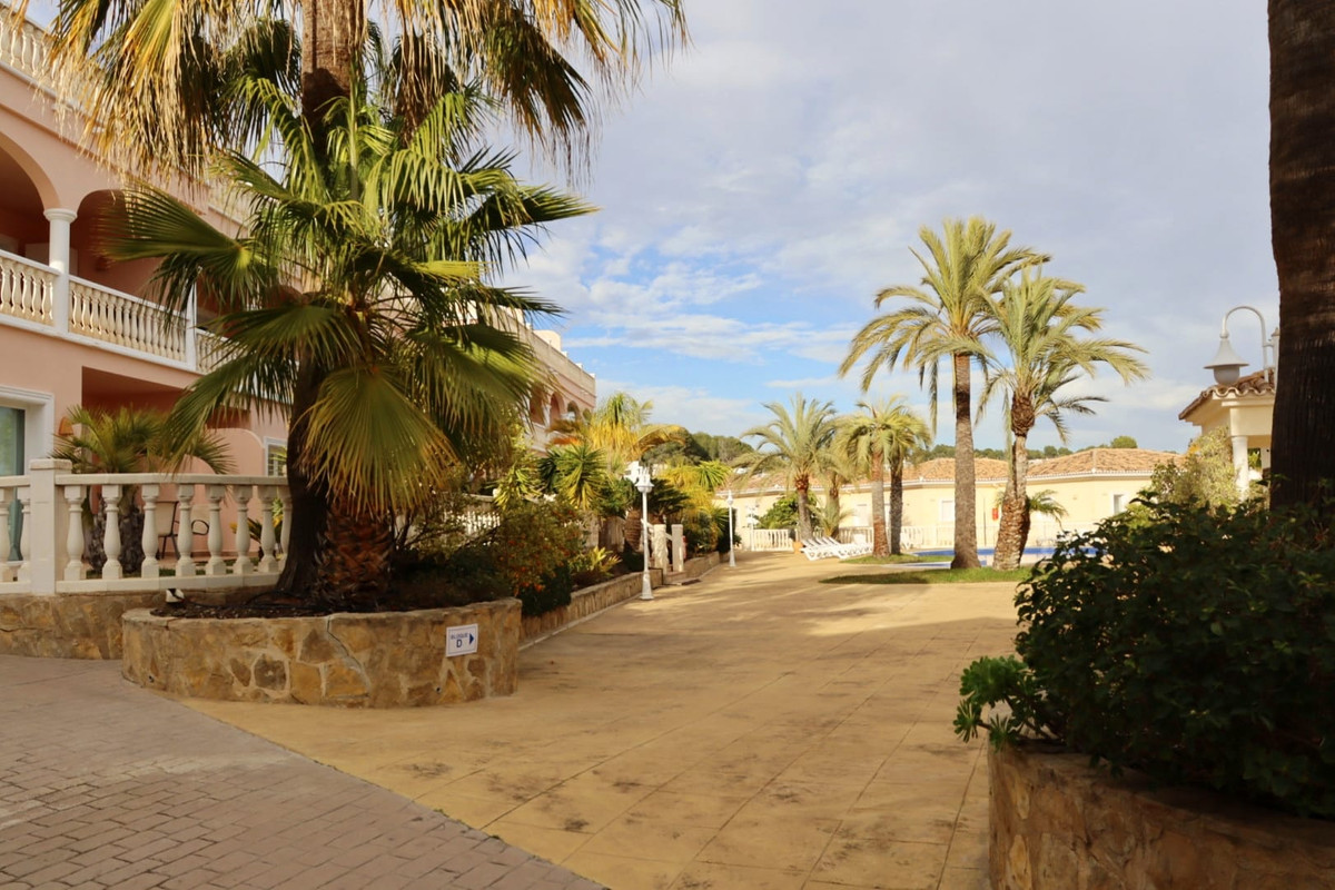 Se vende Apartamento Planta Baja de 2 dormitorios en Costa Blanca, Alicante, España