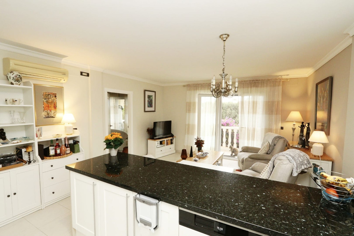 Se vende Apartamento Planta Baja de 2 dormitorios en Costa Blanca, Alicante, España