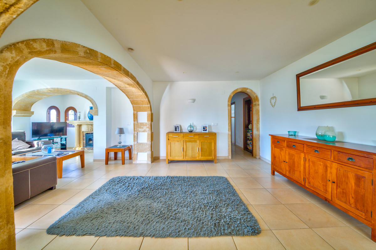 4 Bed Townhouse for sale in Javea Costa Blanca, Alicante, Spain