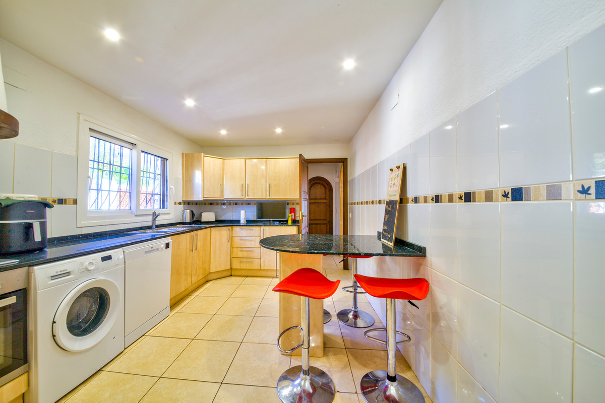 4 Bed Townhouse for sale in Javea Costa Blanca, Alicante, Spain