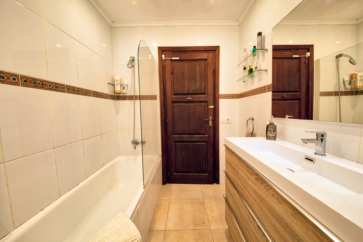 4 Bed Townhouse for sale in Javea Costa Blanca, Alicante, Spain