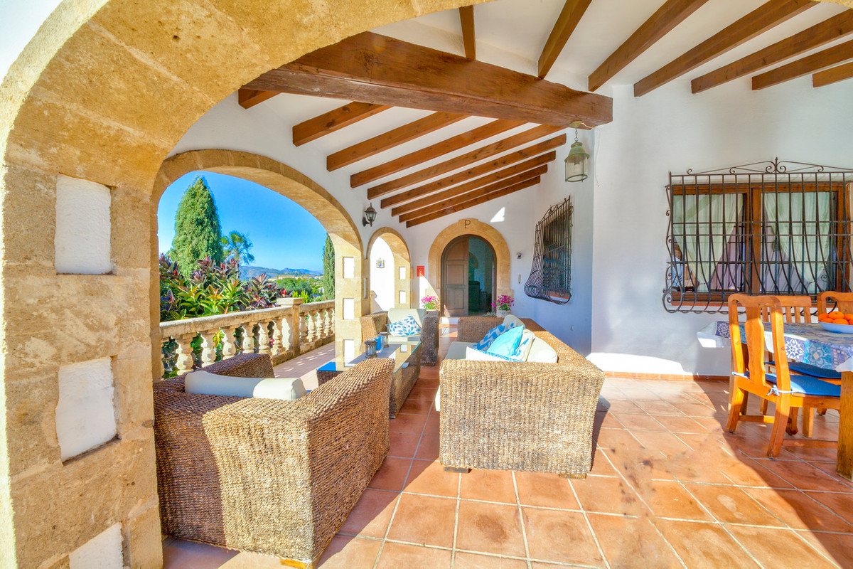 4 Bed Townhouse for sale in Javea Costa Blanca, Alicante, Spain
