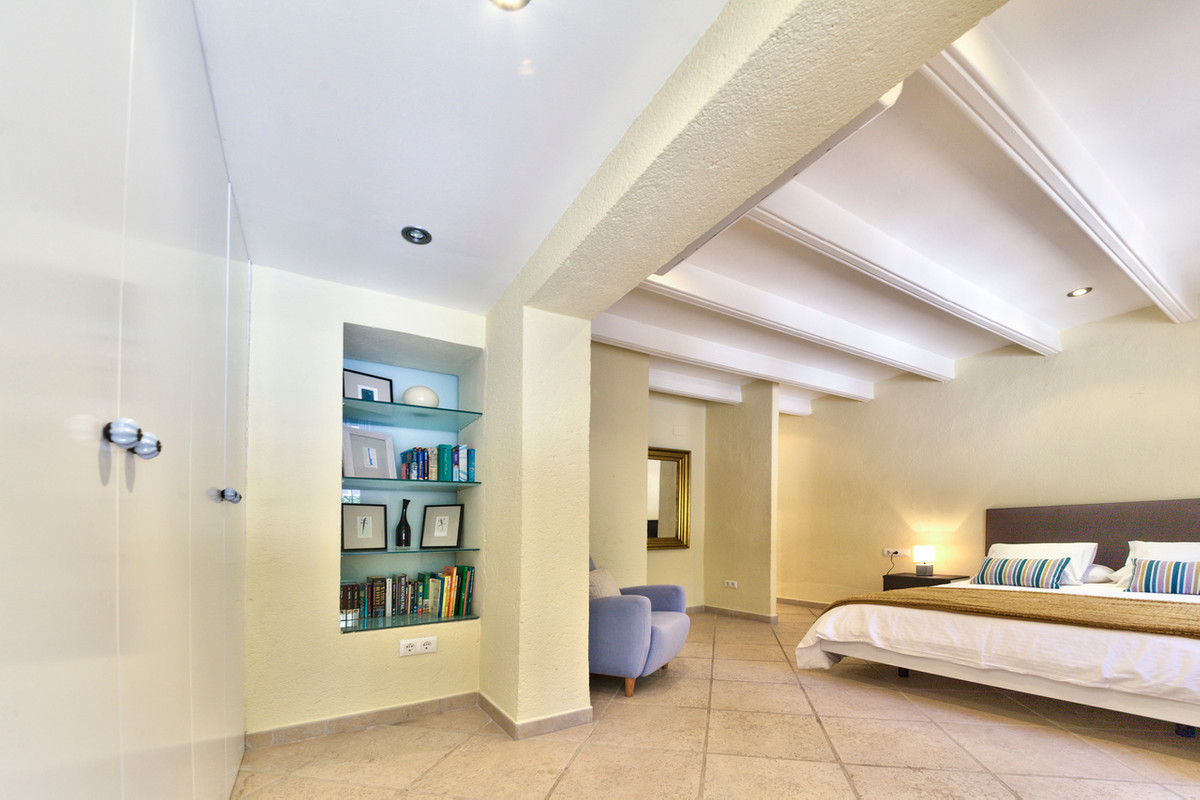 5 Bed Townhouse for sale in Javea Costa Blanca, Alicante, Spain