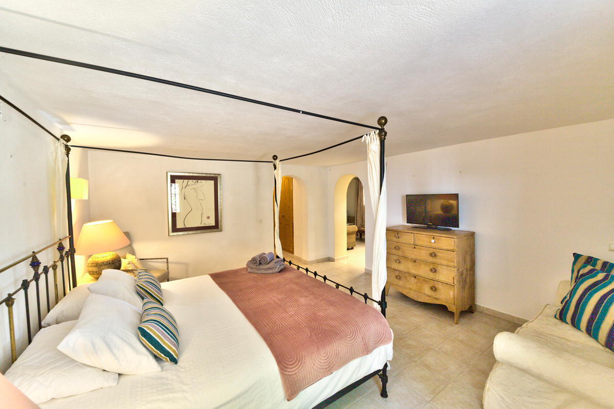 5 Bed Townhouse for sale in Javea Costa Blanca, Alicante, Spain