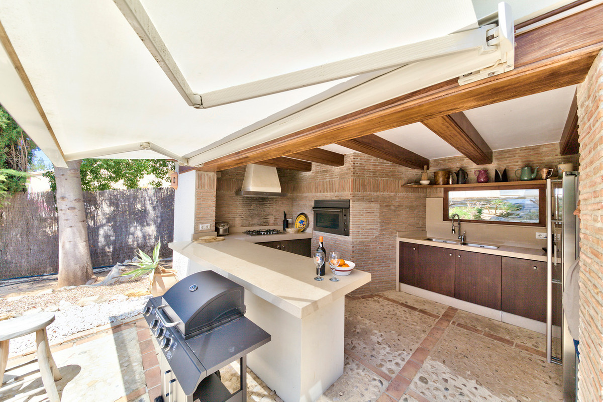 5 Bed Townhouse for sale in Javea Costa Blanca, Alicante, Spain