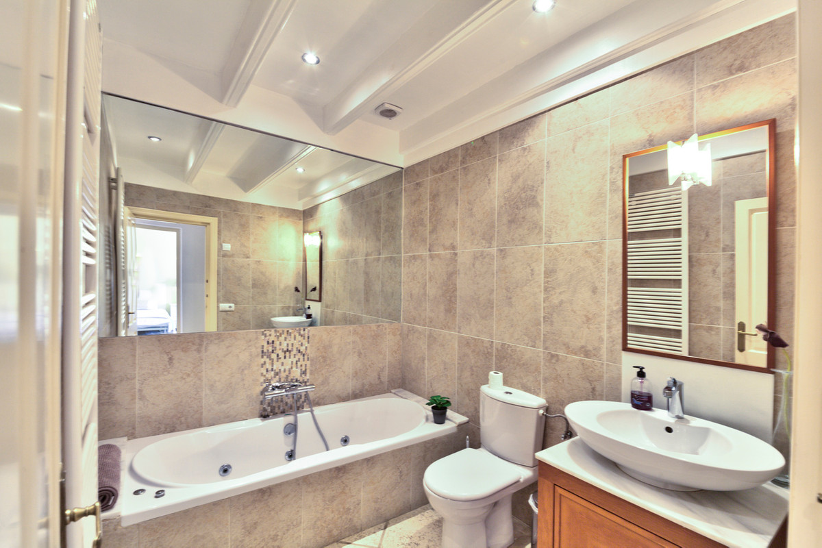 5 Bed Townhouse for sale in Javea Costa Blanca, Alicante, Spain