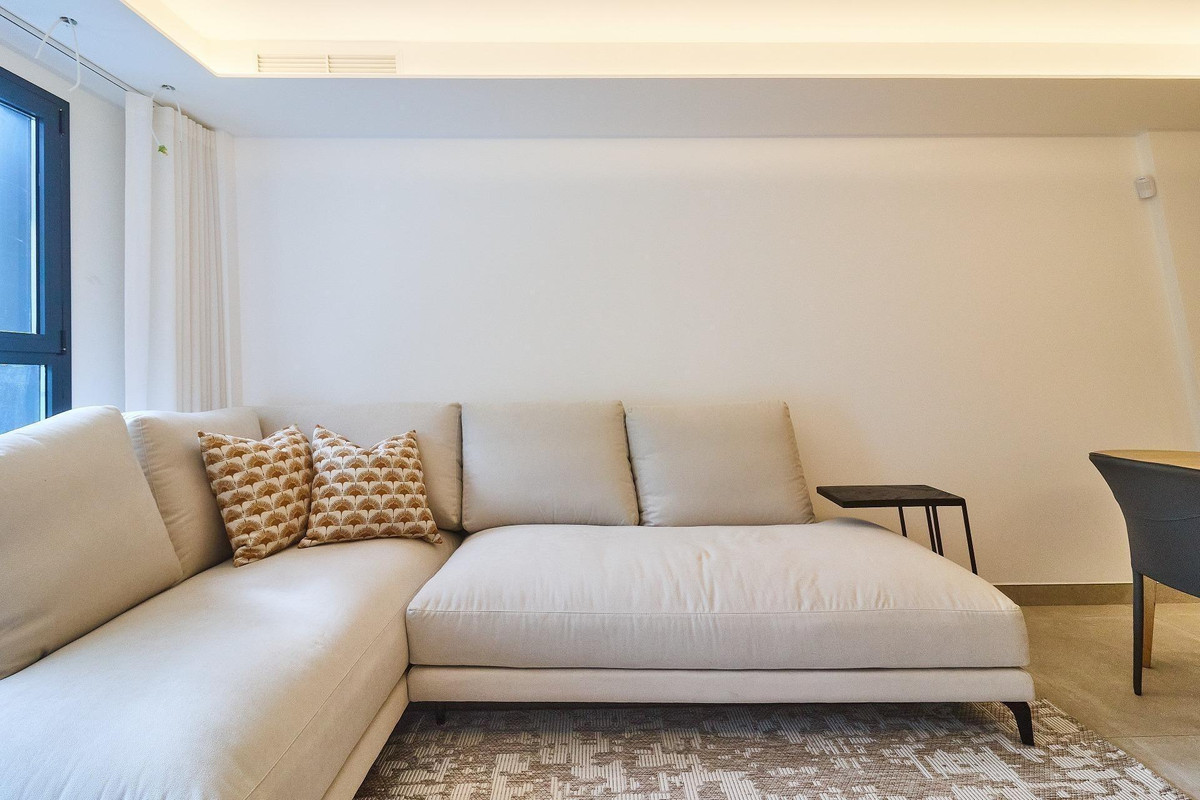 Se vende Apartamento Planta Media de 3 dormitorios en Costa Del Sol, Málaga, España