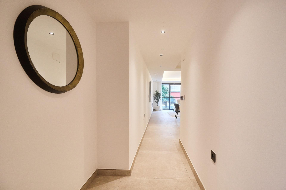 Se vende Apartamento Planta Media de 3 dormitorios en Costa Del Sol, Málaga, España