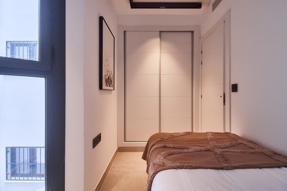 Se vende Apartamento Planta Media de 3 dormitorios en Costa Del Sol, Málaga, España