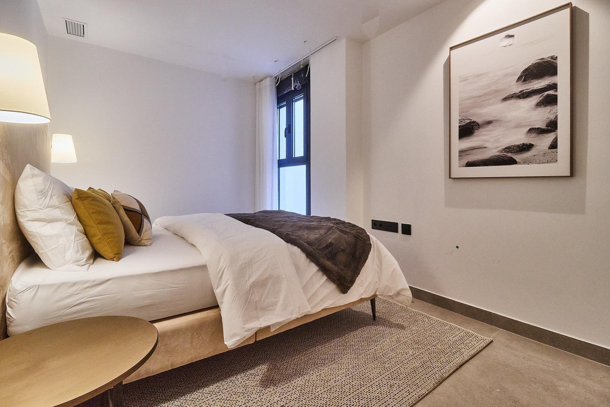 Se vende Apartamento Planta Media de 3 dormitorios en Costa Del Sol, Málaga, España