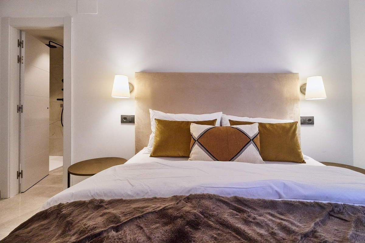Se vende Apartamento Planta Media de 3 dormitorios en Costa Del Sol, Málaga, España