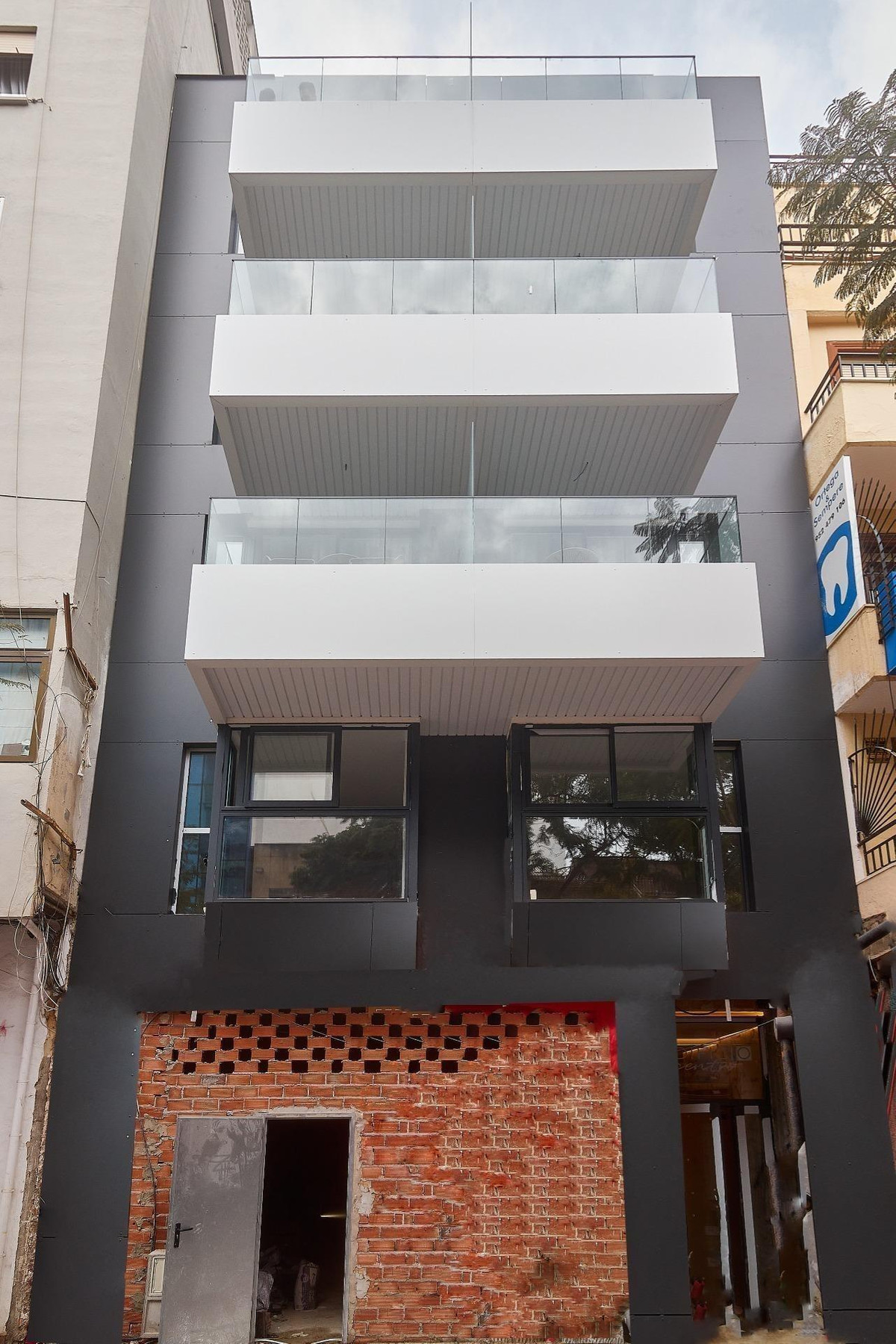 Se vende Apartamento Planta Media de 3 dormitorios en Costa Del Sol, Málaga, España