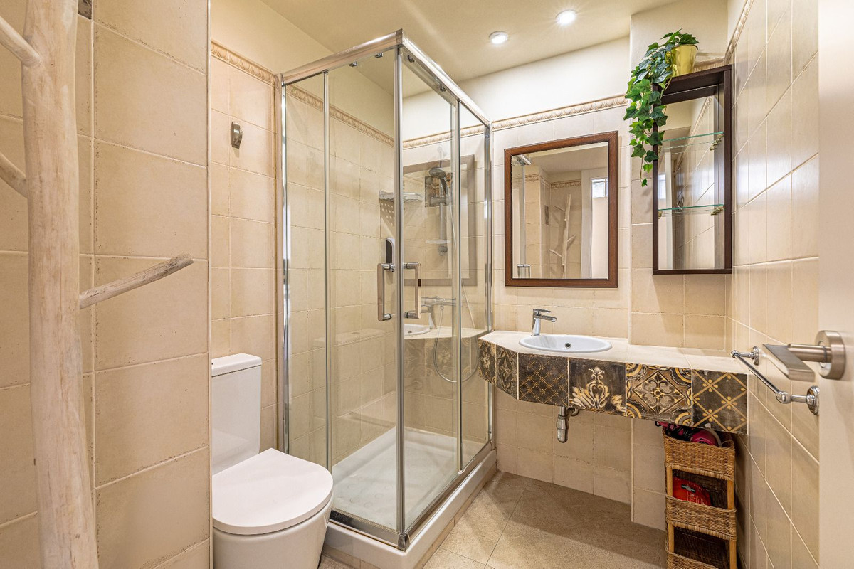 Se vende Apartamento Planta Media de 1 dormitorios en Costa Del Sol, Málaga, España