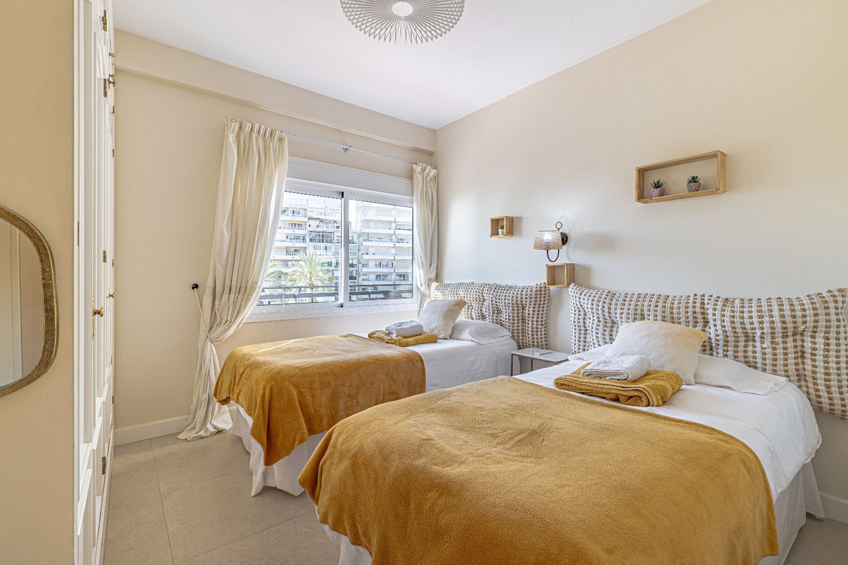 Se vende Apartamento Planta Media de 1 dormitorios en Costa Del Sol, Málaga, España