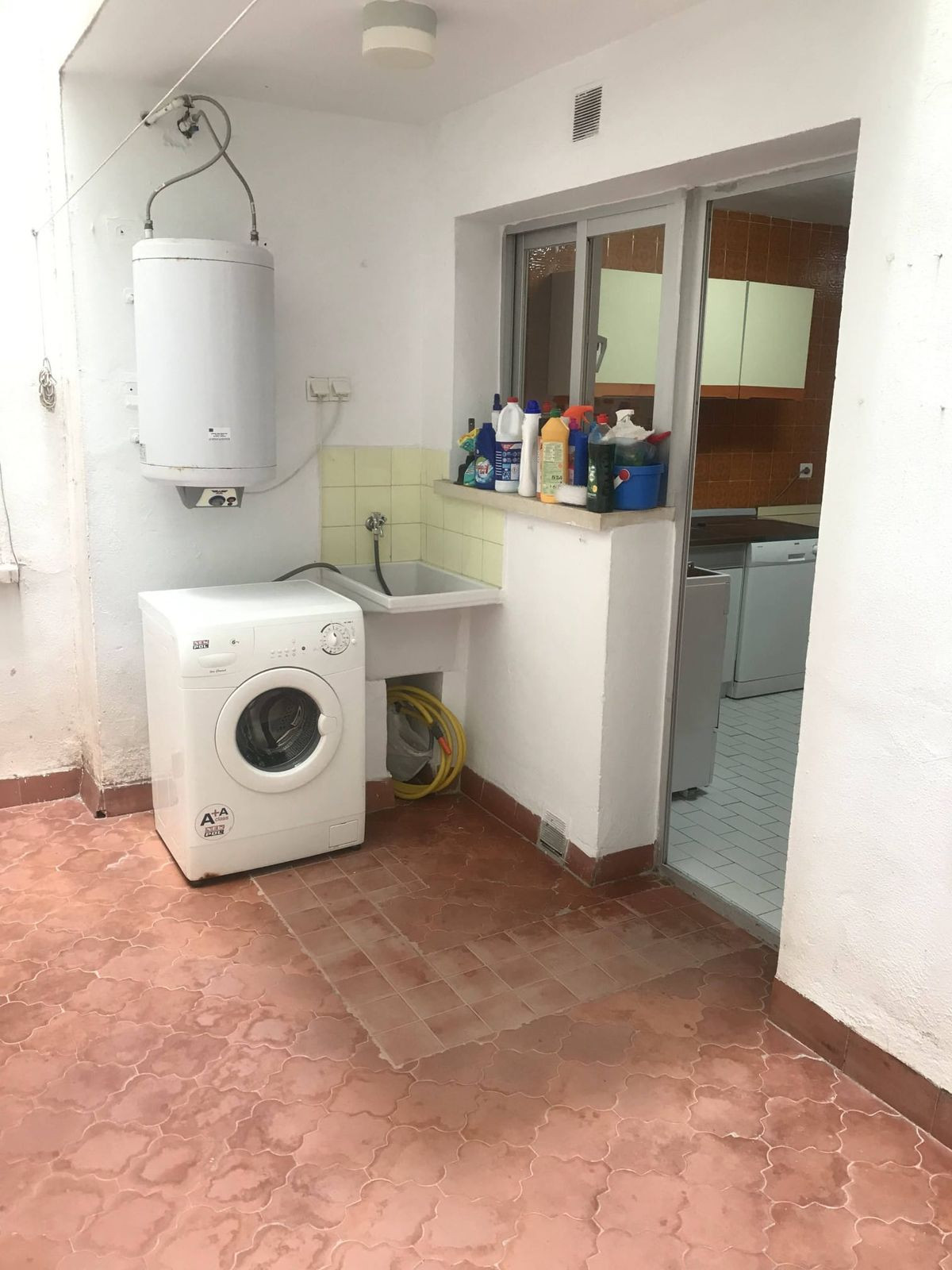 3 Bed Apartment for sale in Fuengirola Costa Del Sol, Málaga, Spain