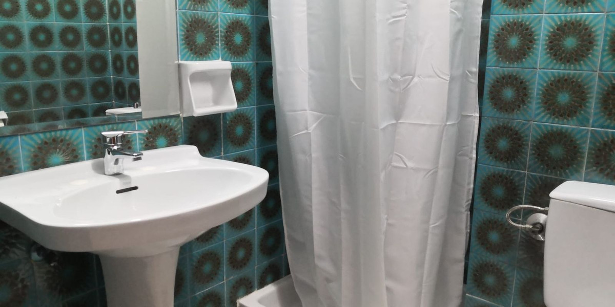 3 Bed Apartment for sale in Fuengirola Costa Del Sol, Málaga, Spain