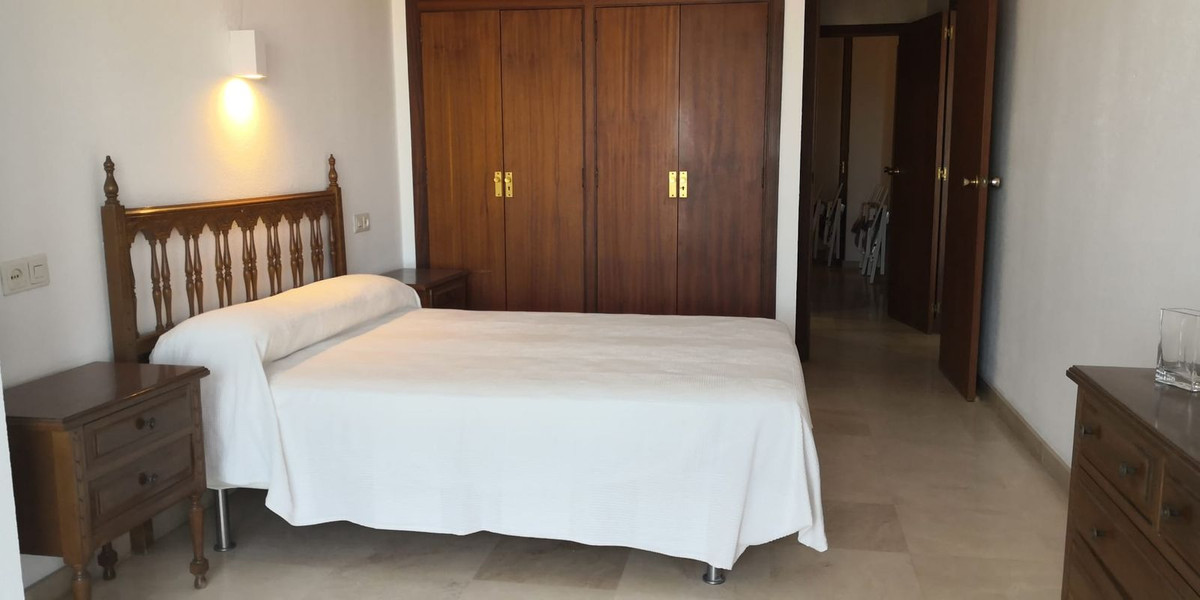 3 Bed Apartment for sale in Fuengirola Costa Del Sol, Málaga, Spain