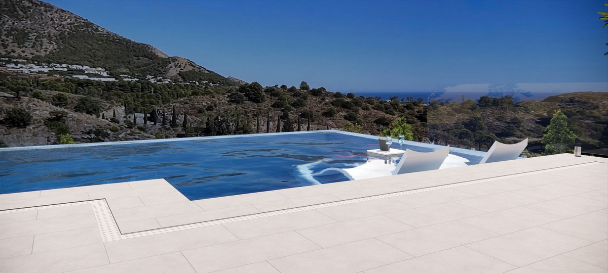 4 Bed Townhouse for sale in Mijas Costa Del Sol, Málaga, Spain