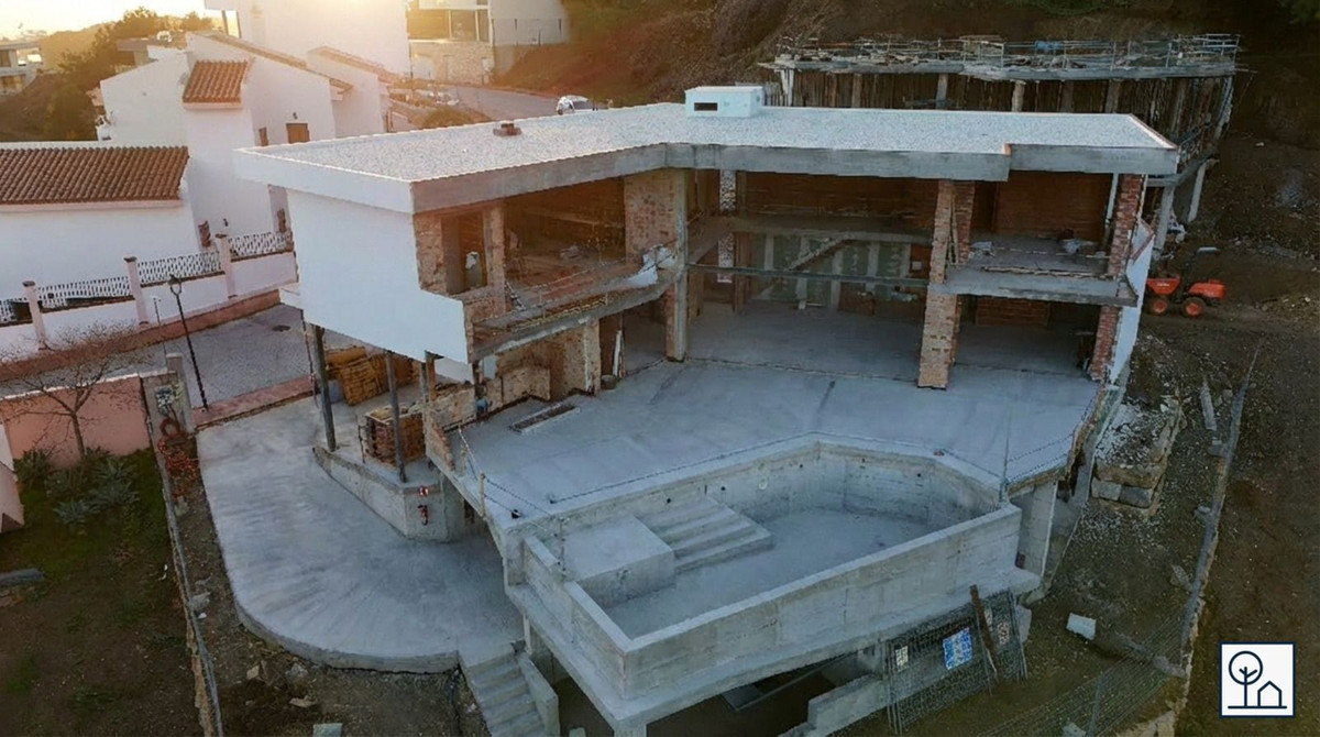 4 Bed Townhouse for sale in Mijas Costa Del Sol, Málaga, Spain