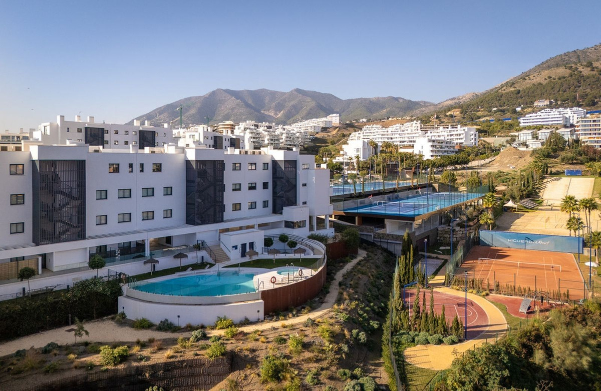 Se vende Apartamento Planta Baja de 2 dormitorios en Costa Del Sol, Málaga, España